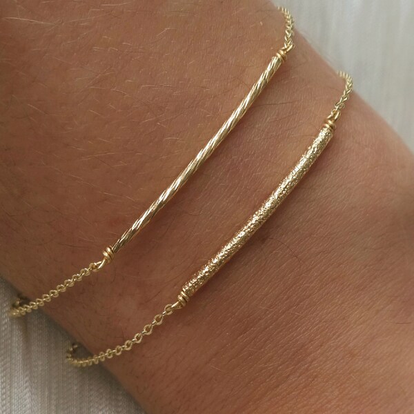 GOLDBAR Bracelet 14k gold plated chain. Handmade with natural material.