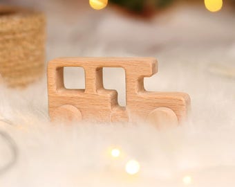 Wooden Car Toy: Eco-Friendly Waldorf Plaything