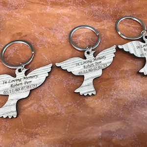 Bulk funeral favors personalized wood keychain celebration of life memory favors for guest , forever favor,ın loving memory