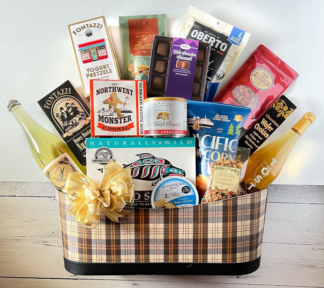 For the Office Gift Basket, Family Gift Basket, Gourmet Gift Basket