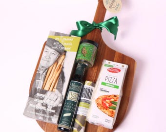 Gourmet Pizza Night Gift Basket: Olive Oil, Dough, Salami & Acacia Wood Peel