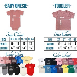 以下が含まれることがあります： ベビーロンパースと幼児用Tシャツのサイズチャート。チャートは、さまざまなサイズに対する幅と長さの測定値をインチで示しています。カラーチャートは、ロンパースとTシャツの利用可能な色を示しており、ピンク、ヘザーモーヴ、ヘザーマロン、トゥルーロイヤル、イエロー、ホワイト、ダークグレーヘザー、ブラック、ナチュラル、レッド、ヘザースティール、ヘザーネイビー、グリーン、アスレチックヘザーが含まれます。