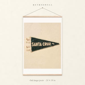 Lámina artística con banderín de surf de Santa Cruz, California, póster costero enmarcado o sin enmarcar. imagen 5