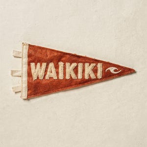 Waikiki, Oahu, Hawaii Surf Pennant Print | Vintage Felt Pennant Art | Beach House Decor | Retro Surf Wall Art | Printable Digital Download image 2