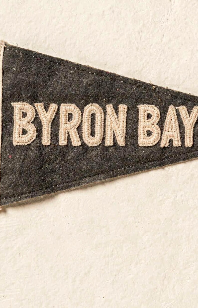 Byron Bay, Australia Surf Pennant Print | Vintage Felt Pennant Art | Beach House Decor | Retro Surf Wall Art | Printable Digital Download image 4