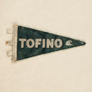 Tofino, British Columbia Surf Pennant Print | Vintage Felt Pennant Art | Beach House Decor | Retro Surf Wall Art | Printable Digital Downloa image 2