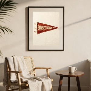 Estampado de banderín de surf en Sunset Beach, Oahu, Hawái / Arte de banderín de fieltro vintage / Decoración para casa de playa / Arte mural retro de surf / Descarga digital imprimible imagen 7
