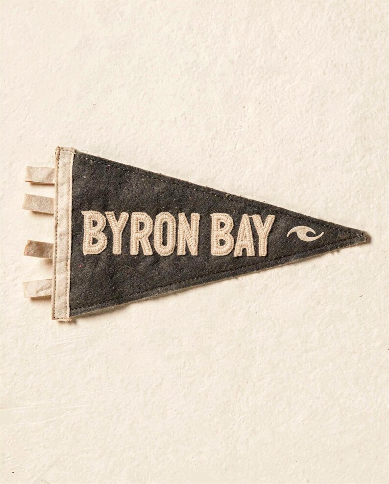 Byron Bay, Australia Surf Pennant Print | Vintage Felt Pennant Art | Beach House Decor | Retro Surf Wall Art | Printable Digital Download image 2