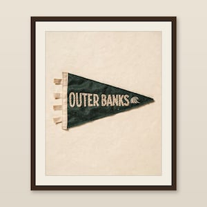 Outer Banks, North Carolina Surf Pennant Print | Vintage Felt Pennant Art | Beach House Decor | Retro Surf Wall Art | Printable Digital Down
