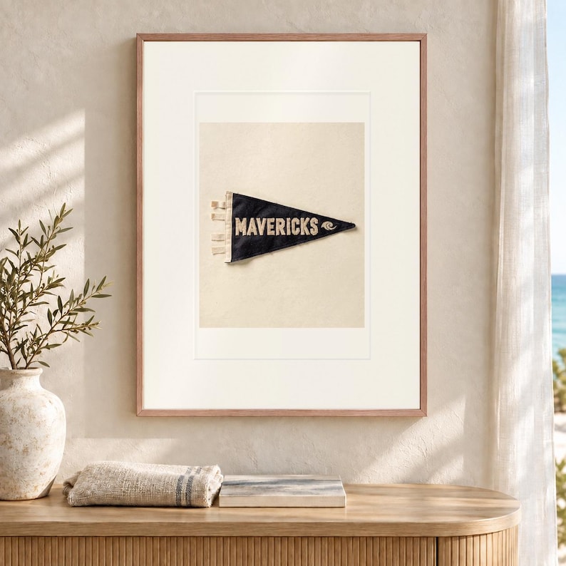 Lámina artística con banderín de surf de Mavericks, póster costero enmarcado o sin enmarcar. imagen 12