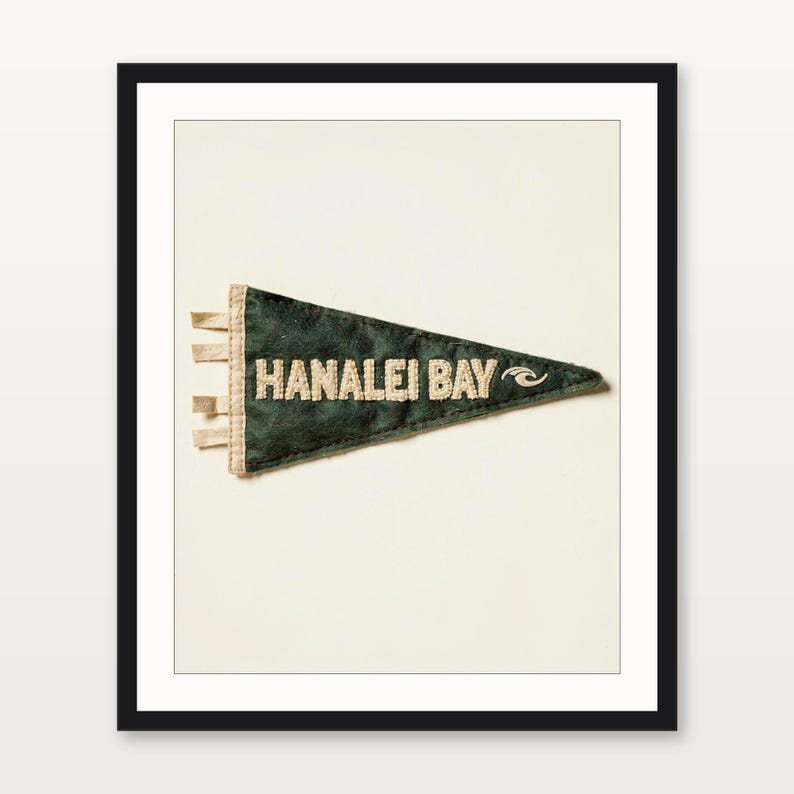 Hanalei Bay, Kauai, Hawaii Surf Pennant Print | Vintage Felt Pennant Art | Beach House Decor | Retro Surf Wall Art | Printable Digital Downl image 3