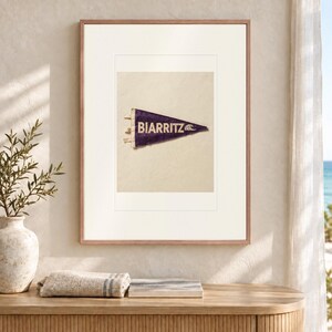 Lámina artística con banderín de surf de Biarritz, Francia, póster costero con o sin marco. imagen 12