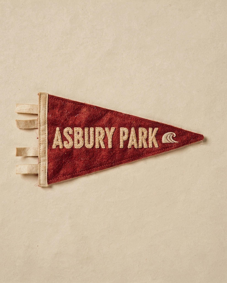 Asbury Park, New Jersey Surf Pennant Print | Vintage Felt Pennant Art | Beach House Decor | Retro Surf Wall Art | Printable Digital Download image 2