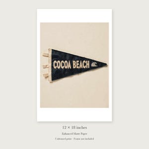 Lámina artística con banderín de surf de Cocoa Beach, póster costero enmarcado o sin enmarcar. imagen 8