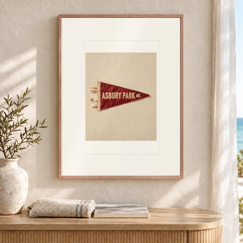 Kunstdruck „Asbury Park Surf Pennant“, gerahmt oder ungerahmt, Küstenposter Bild 12