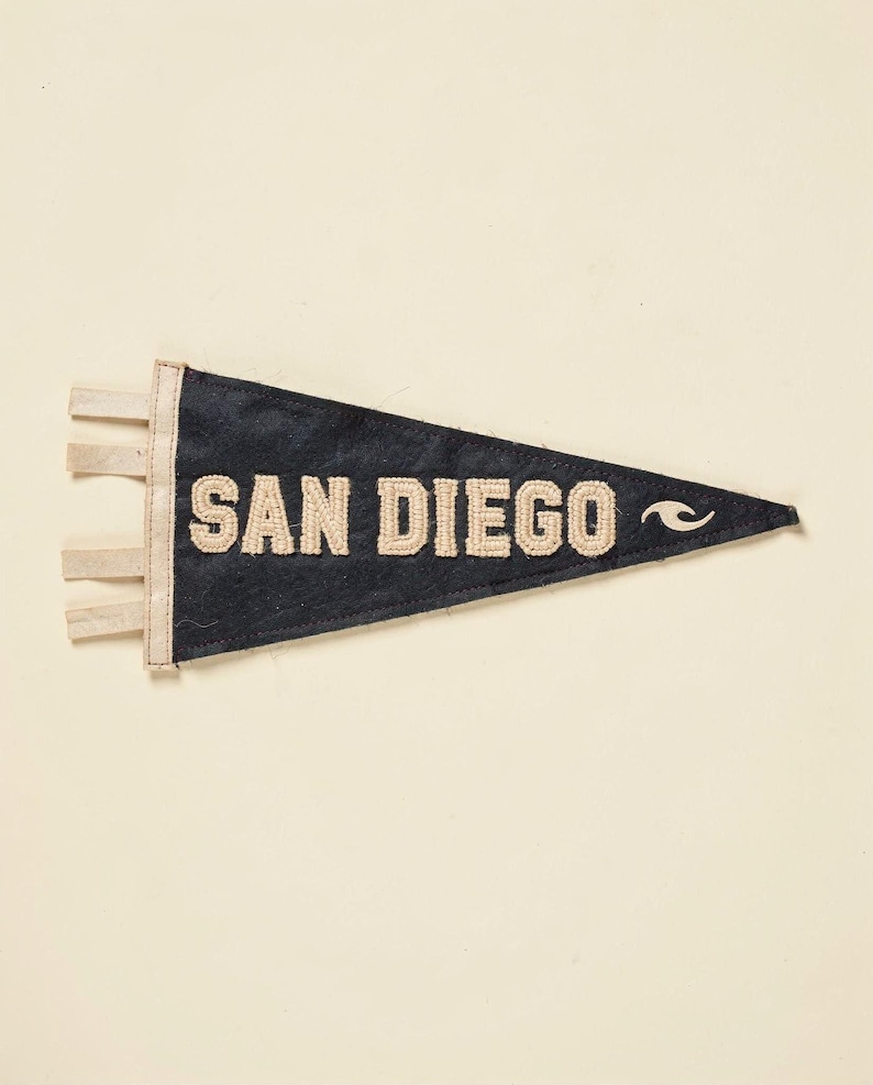 San Diego, California Surf Pennant Print | Vintage Felt Pennant Art | Beach House Decor | Retro Surf Wall Art | Printable Digital Download image 2