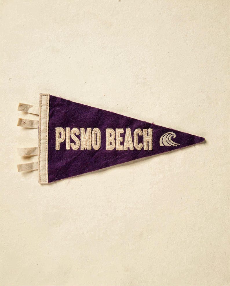 Estampado de banderín de surf de Pismo Beach, California / Arte vintage de banderín de fieltro / Decoración para casa de playa / Arte mural retro de surf / Descarga digital imprimible imagen 2