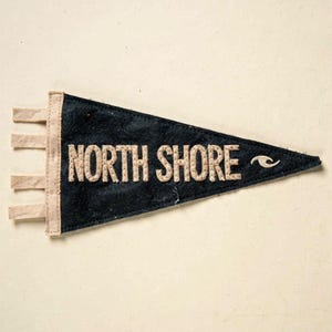 North Shore, Oahu, Hawaii Surf Pennant Print | Vintage Felt Pennant Art | Beach House Decor | Retro Surf Wall Art | Printable Digital Downlo image 2