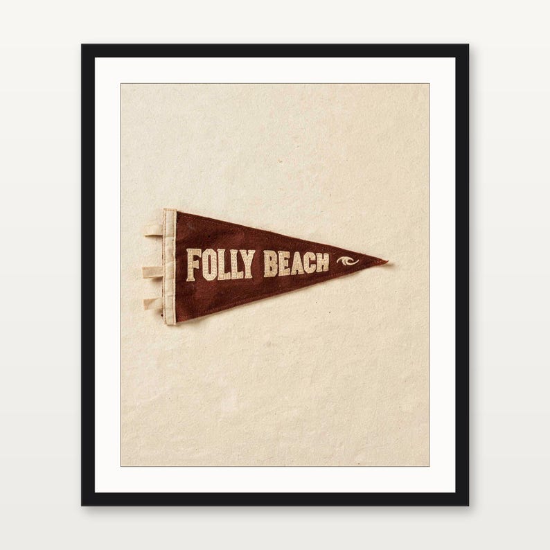 Folly Beach, Carolina del Sur. Estampado de banderín de surf / Arte de banderín de fieltro vintage / Decoración para casa de playa / Arte mural retro de surf / Impresión digital imagen 3