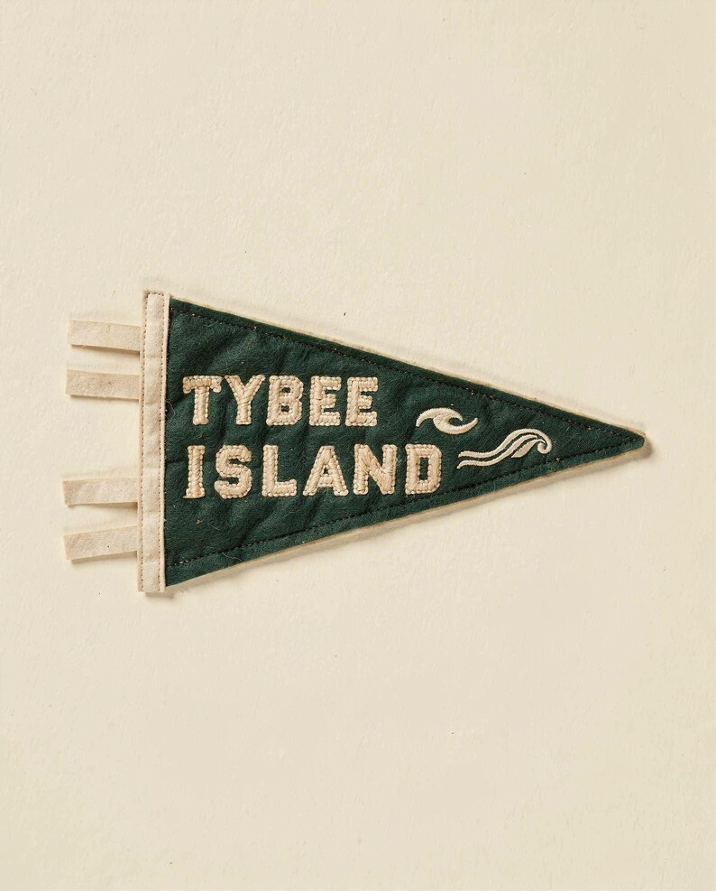 Wimpel-Print „Tybee Island, Georgia Surf“ | Vintage-Filzwimpel | Strandhaus-Deko | Retro-Surf-Wandbild | Digitaler Download zum Ausdrucken Bild 2