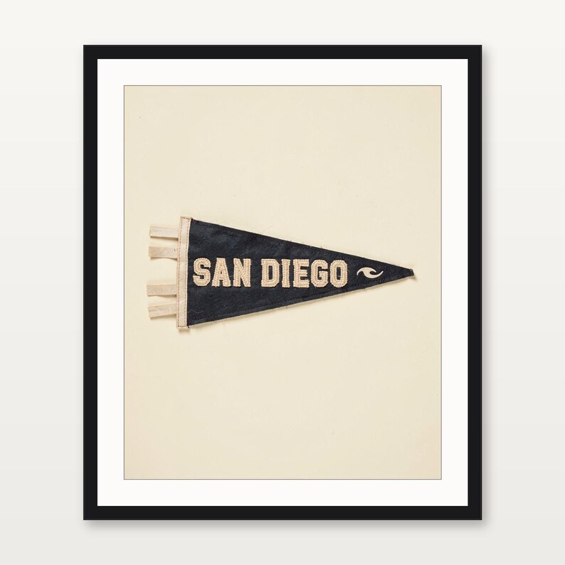 San Diego, California Surf Pennant Print | Vintage Felt Pennant Art | Beach House Decor | Retro Surf Wall Art | Printable Digital Download image 3