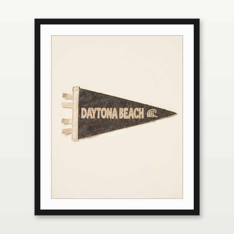 Daytona Beach, Florida Surf Pennant Print | Vintage Felt Pennant Art | Beach House Decor | Retro Surf Wall Art | Printable Digital Download image 3