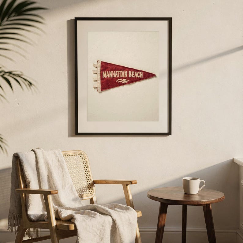 Estampado de banderín de surf de Manhattan Beach, California / Arte de banderín de fieltro vintage / Decoración para casa de playa / Arte mural de surf retro / Impresión digital imagen 7