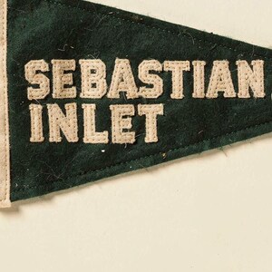 Sebastian Inlet, Florida Surf-Wimpel-Druck | Vintage-Filzwimpel-Kunst | Strandhaus-Dekoration | Retro-Surf-Wandkunst | Druckbarer digitaler Download Bild 4