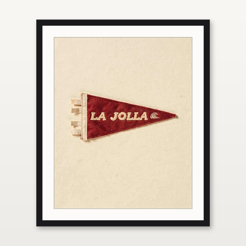 La Jolla, California Surf Pennant Print | Vintage Felt Pennant Art | Beach House Decor | Retro Surf Wall Art | Printable Digital Download image 3