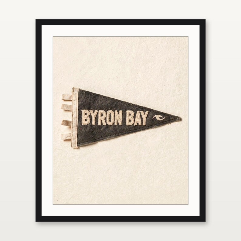 Byron Bay, Australia Surf Pennant Print | Vintage Felt Pennant Art | Beach House Decor | Retro Surf Wall Art | Printable Digital Download image 3