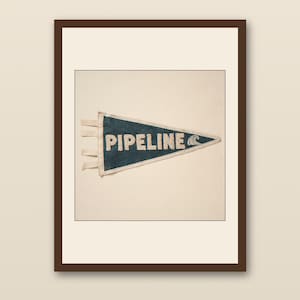 Pipeline Surf Pennant Print | Banzai Pipeline Hawaii Wall Art | Vintage Felt Pennant | North Shore Oahu Surf