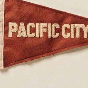 Pacific City, Oregon Surf Pennant Print | Vintage Felt Pennant Art | Beach House Decor | Retro Surf Wall Art | Printable Digital Download image 4
