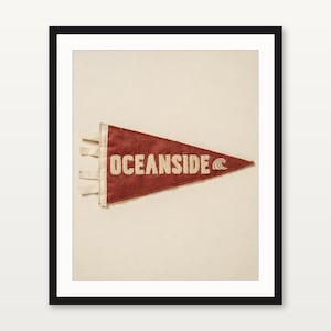 Oceanside, Kaliforniens surfvimpeltryck | Vintage filtvimpelkonst | Strandhusdekor | Retro surfväggkonst | Utskrivbar digital nedladdning bild 3