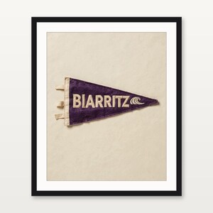 Estampado de banderín de surf de Biarritz, Francia / Arte vintage de banderín de fieltro / Decoración para casa de playa / Arte mural retro de surf / Descarga digital imprimible imagen 3
