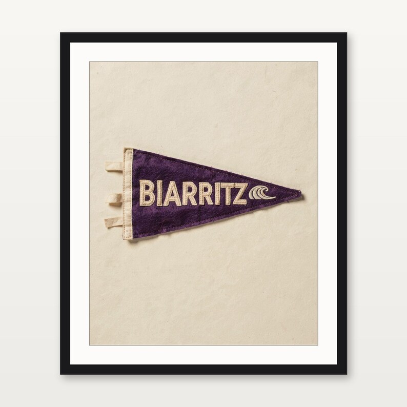 Estampado de banderín de surf de Biarritz, Francia / Arte vintage de banderín de fieltro / Decoración para casa de playa / Arte mural retro de surf / Descarga digital imprimible imagen 3