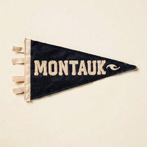Montauk, New York Surf Pennant Print | Vintage Felt Pennant Art | Beach House Decor | Retro Surf Wall Art | Printable Digital Download image 2