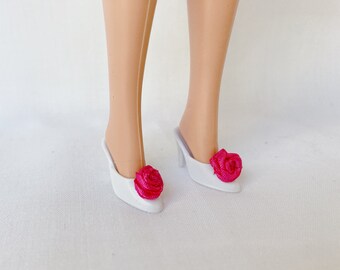 Barbie Doll Slip-on Shoes / Heels, White with Pink Rose - 1990s Vintage Mattel