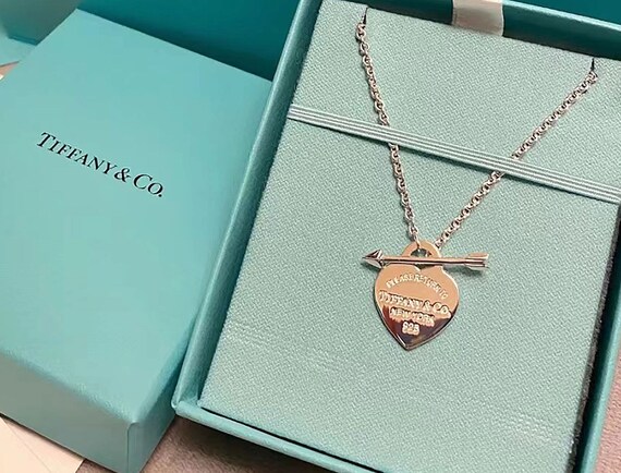 Return to Tiffany Lovestruck Heart Tag Necklace