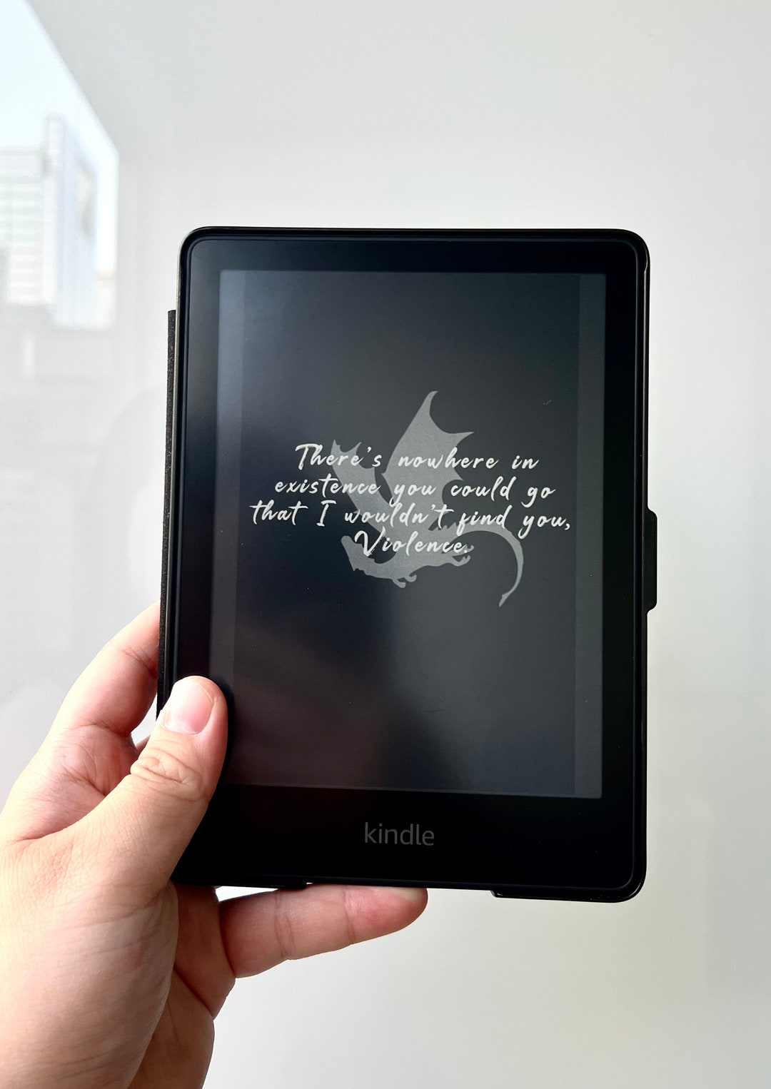 Fourth Wing Kindle Paperwhite Lock Screen, Custom Kindle Cover, Kindle