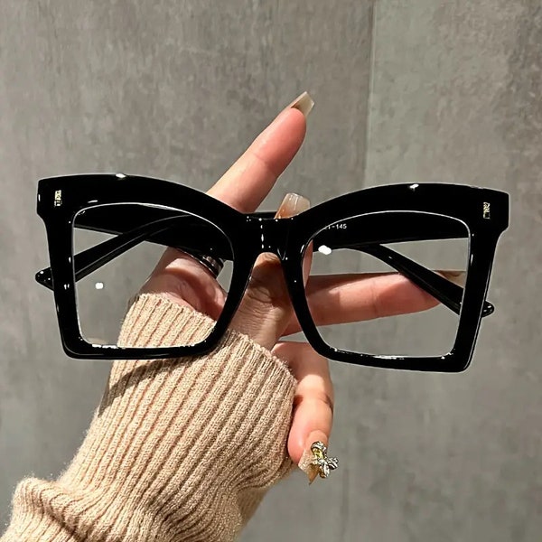 Trendy Y2K Oversized Clear Lens Glasses - Leopard Print Frame - Fashion Accessory for Women