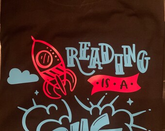 T-Shirt - Reading is a Blast !