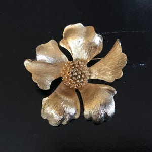 Vintage signed Marcel Boucher gold tone flower Brooch Pin