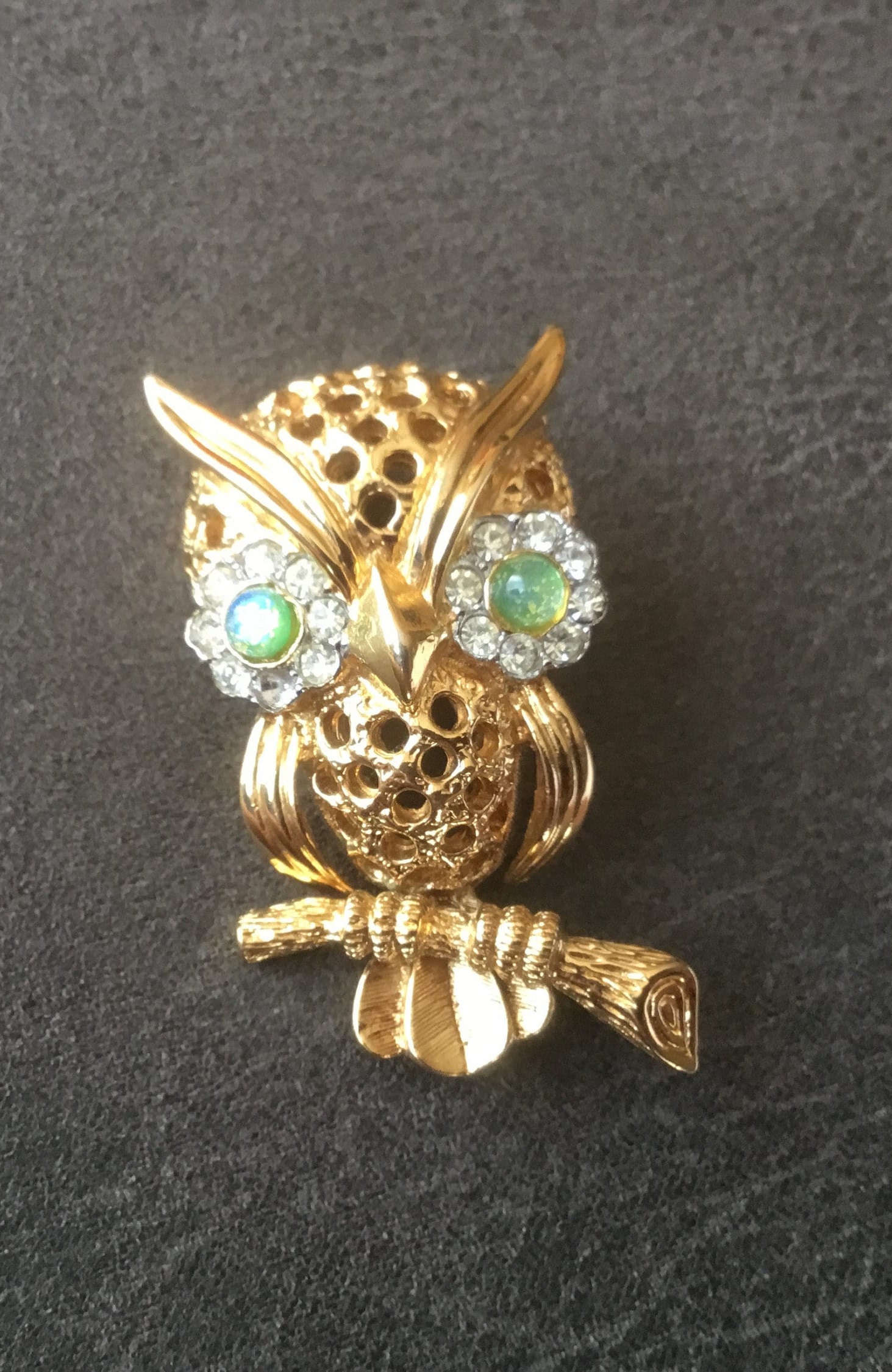 Vintage Peek-a-Boo Owl Brooch