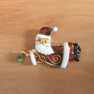 Vintage Butler Fifth Avenue Santa Claus Holiday Christmas Brooch Pin