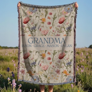 Personalized Grandma Blanket Custom Floral Woven Throw Cottagecore First Time Granny Birthday Gift from Grandkids Name Mother&#39;s Day