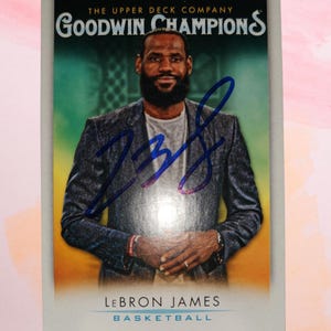 Tarjeta autografiada de LeBron James.