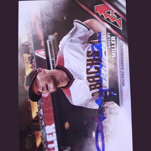 Tarjetas de béisbol autografiadas de Shelby Miller con COA: placas y piezas individuales, excelentes condiciones, aceptamos ofertas, COA, recuerdos deportivos antiguos