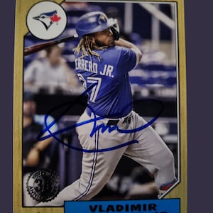 Carte autographiée à l'unité Vladimir Guerrero Jr - sans signature de certificat d'immatriculation, simple - Accepter les offres - Objet de collection rare