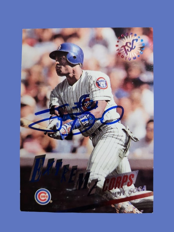 Sammy Sosa Autographed Card