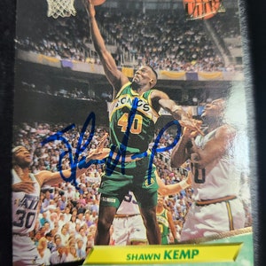 Von Sigmon Kemp handsignierte Karte